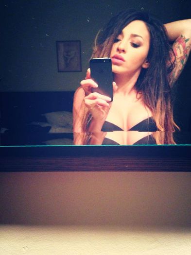 1535459_791810337500267_366871608_n - Ana Claudia Grigore - Ruby