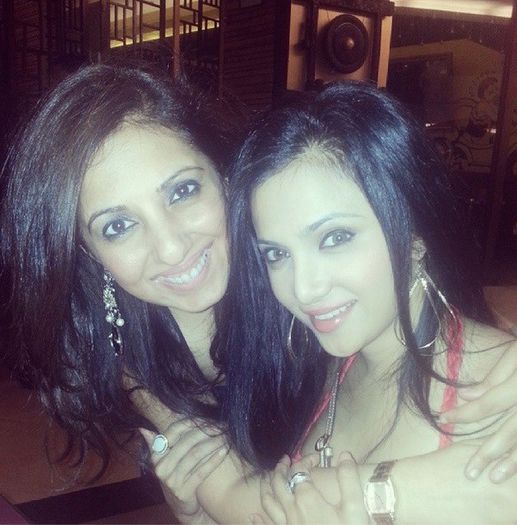954734_617057661703463_1715224695411506898_n - Shilpa Anand