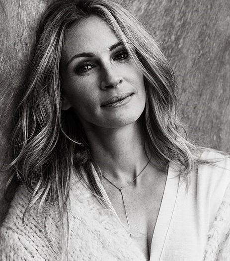 710871s - Julia Roberts indurerata de moartea surorii ei vitrege - Este ceva sfasietor