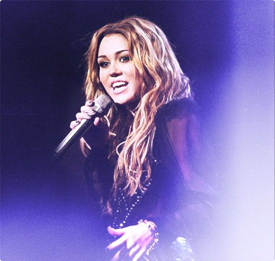 day 404 . - imperfections equal beauty