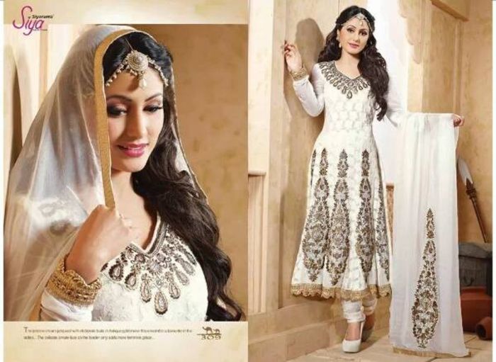 1014457_620323878057136_865914214_n - Hina Khan