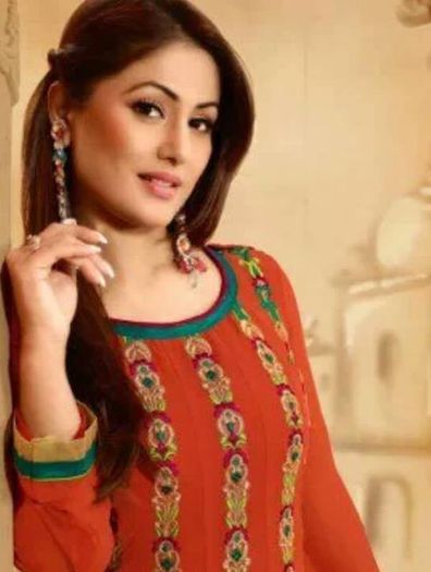 1558456_627899653966225_6246182801157176738_n - Hina Khan