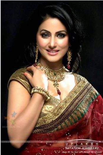 1779672_619804211442436_1744975942_n - Hina Khan