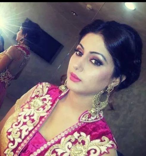 10001570_629479520474905_6371829944035570388_n - Hina Khan