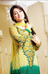 10004017_620411831381674_1452883182_n - Hina Khan