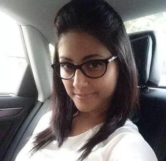 10268691_628874333868757_713254382607797628_n - Hina Khan