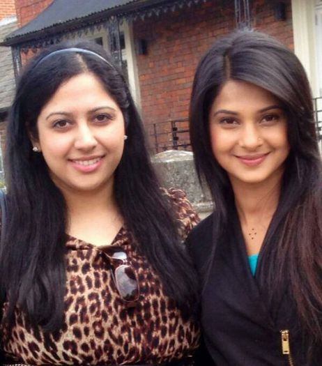 1554537_623413147733854_7987593207259944044_n - Jennifer Singh Grover 2