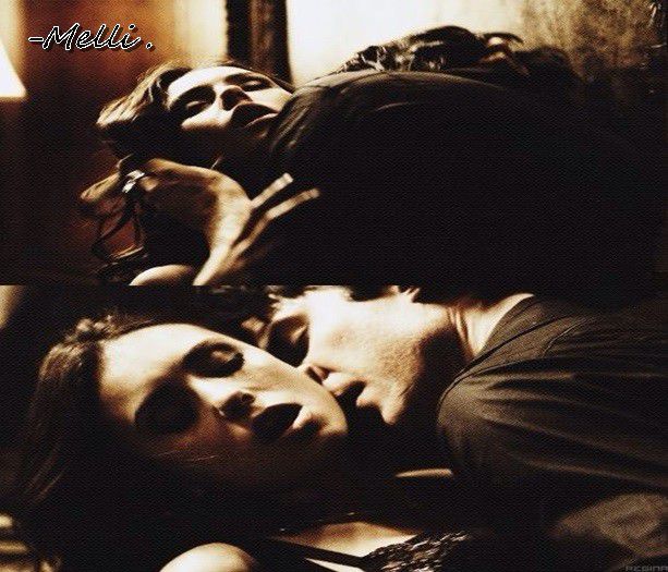 -   * ma intorc peste tine si cu viteza de vampir te pun pe masa si  *clik; iti dau jos bluza , incepand sa te sarut pe gat si din ce in ce mai jos *
