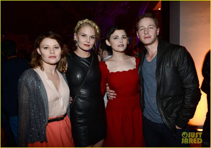 once-upon-a-time-comic-con-14