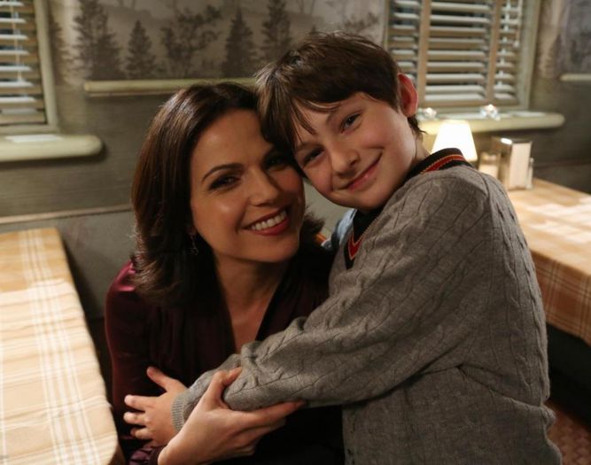 regina-et-henry - Once Upon a Time