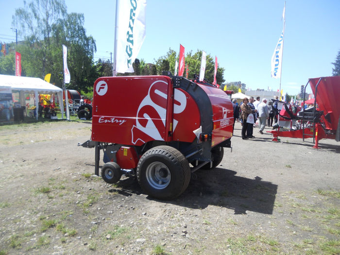 DSCN4524 - Agricultura si zootehnia anului 2014