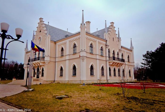  - BISERICA DOMNEASCA DIN RUGINOASA SI PALATUL DOMNESC