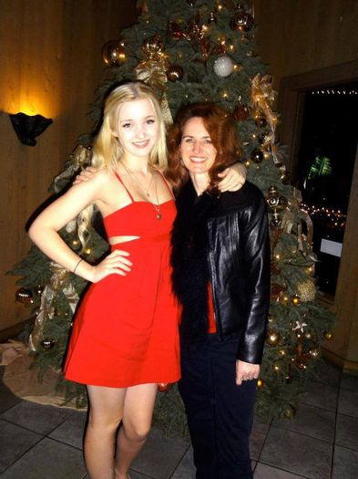 1503439_532561626842474_1041170061_n - Dove Cameron