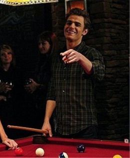 Domnisoara domnisoara vrei sa-ti cant ceva in aceasta seara? :)) #caroline - drink at - mystic grill