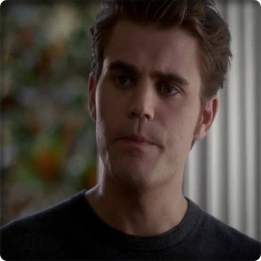 Maaaaa nu mai baga usturoi in gura #elijah Nu deranjezi :-? #rebekah