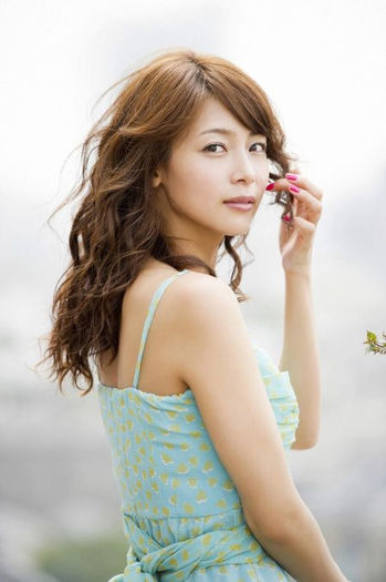 Adica sa il fac sa se desparta de ea?