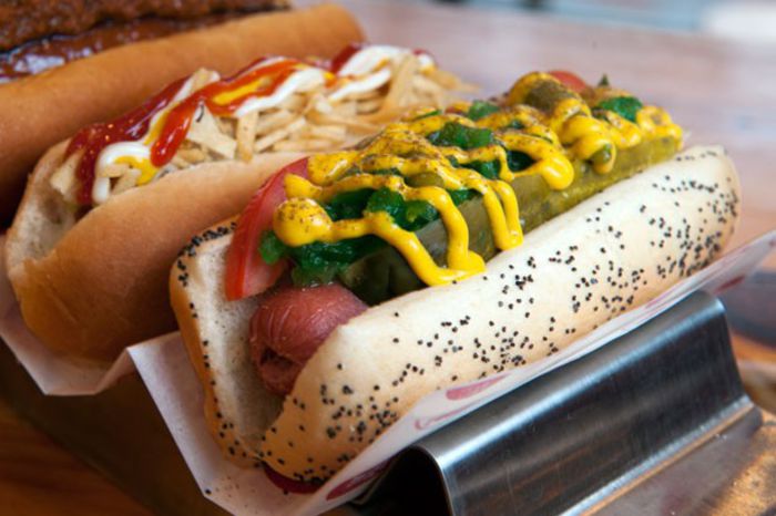 isusetariamea - ALEGE-TI RANDUL DORIT CU HOT-DOG