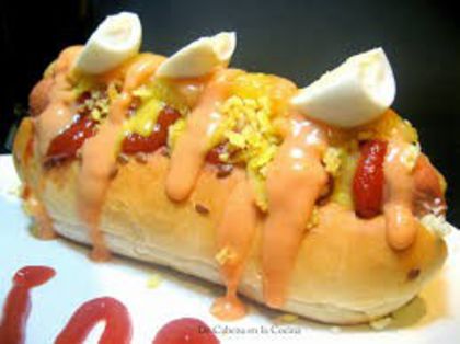 6 - ALEGE-TI RANDUL DORIT CU HOT-DOG