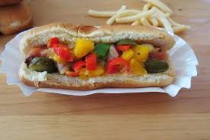 RANDUL - ALEGE-TI RANDUL DORIT CU HOT-DOG