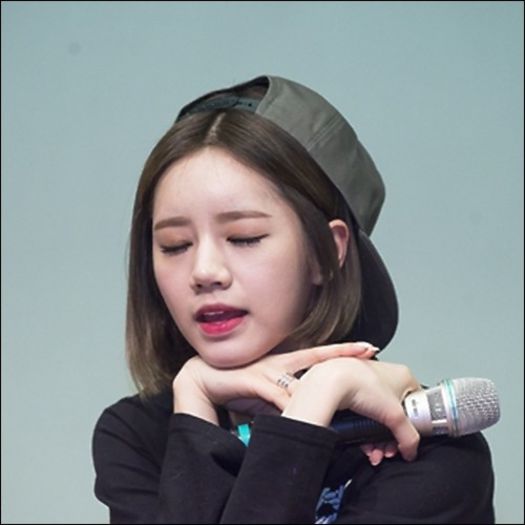 |H| Nea Choi, spre informarea ta: eram ironică. :3 #Mh.