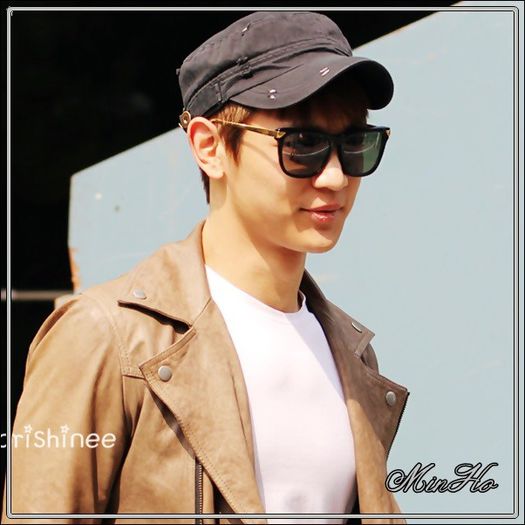 (Mh) ..Paa^^ ..Asa malefic ma crezi? :( :)) .. - ix __ Episodul 060 __ xi