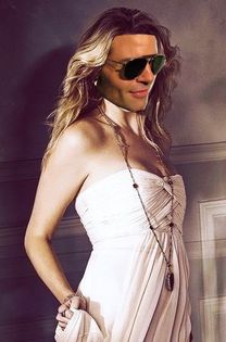 Eu voiam sa fiu sacsy pt tine si tu ma dai afara? *ii da cu dry cookeru in cap* #stef *cl; Sunt ale mele! Rebekah mi le-a furat... Sigur ca poti#zoe, sa vezi ce material textil moale
