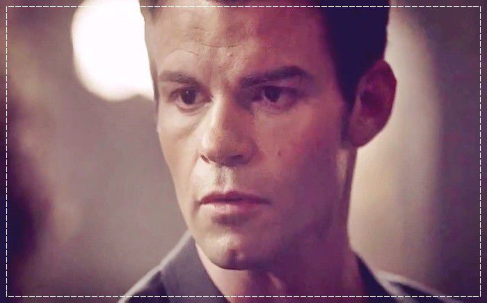 Eu ies *kiss hayley* Mi-e lene sa mai stau, pwpz *log off* - here - episode 14 - done