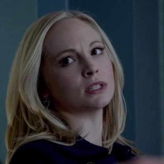 ᵔᴥᵔ -- Daa , ieri mai refuzat #klaus Nu vă faceţi griji nu facem cu spectatori #elena