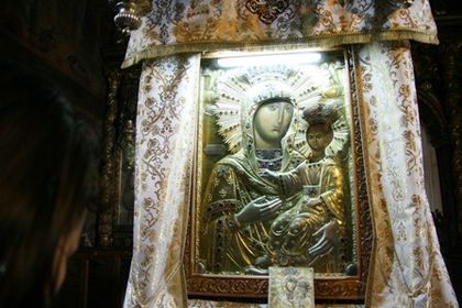 manastirea-neamt-icoana-maicii-domnului1