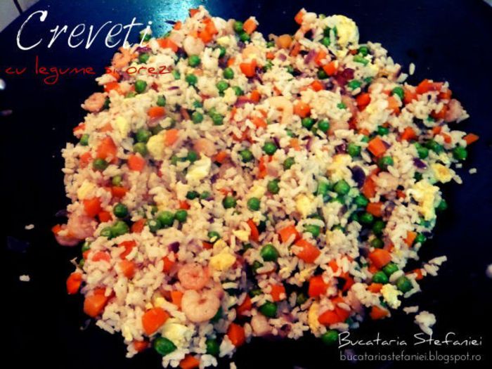 Felul principal : Creveti cu legume si orez la wok - x Meniul zilei