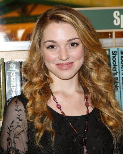 1385106_10151742678121443_953533476_n - Jennifer Stone