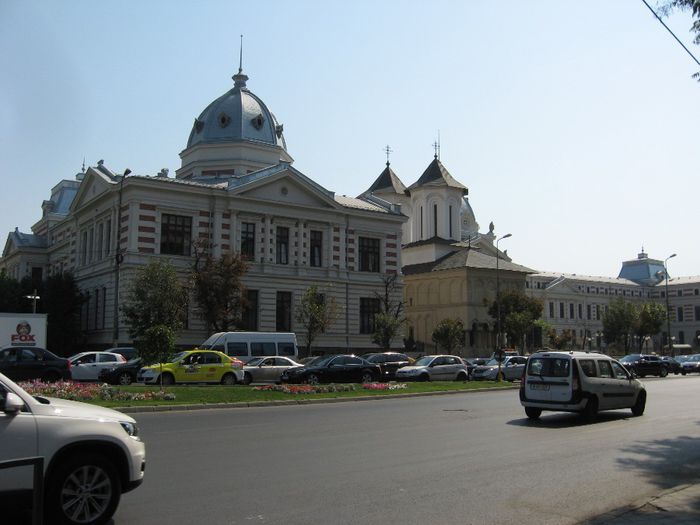 SPITALULl Coltea - Bucuresti album 9-urmeaza si alte albume despre Bucuresti