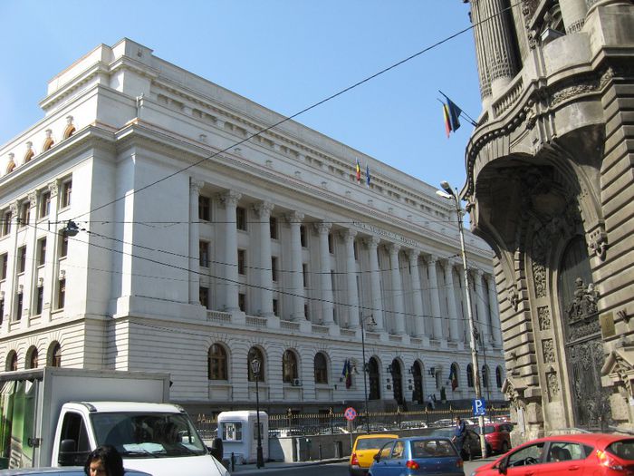 banaca Nationala - Bucuresti album 9-urmeaza si alte albume despre Bucuresti