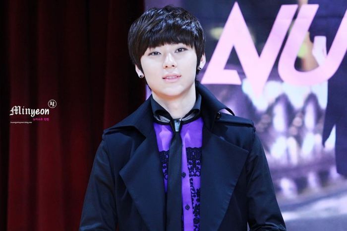 Blacky! [strigand dupa el] Este urgent sa vorbim.