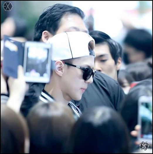 140410 Sehun @ Gimpo Airport - Haneda Airport.14 - exo - 140410 Sehun - Gimpo Airport - Haneda Airport