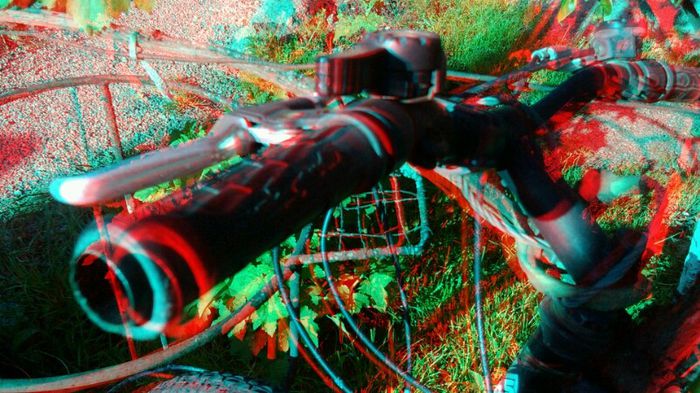 201 - 3D ANAGLYPH