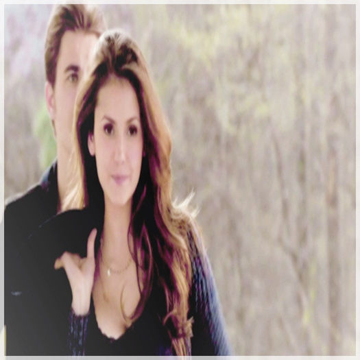 - Ahm .. ce gatesti :)) ? #se uita la cum gateste. #stefan