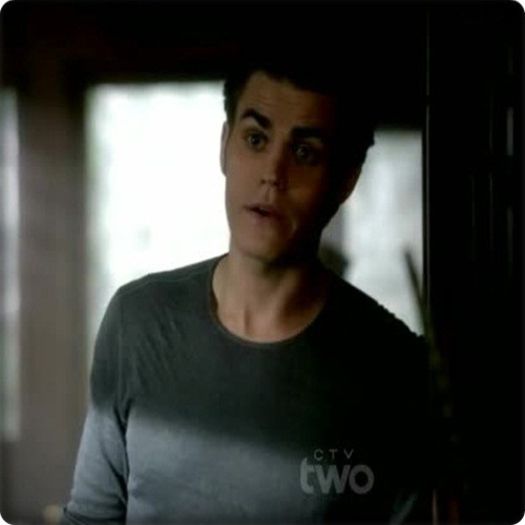 Inteleg .. :-? ( hai ca ies, ma uit la tvd.nbbb:* see ya maine )