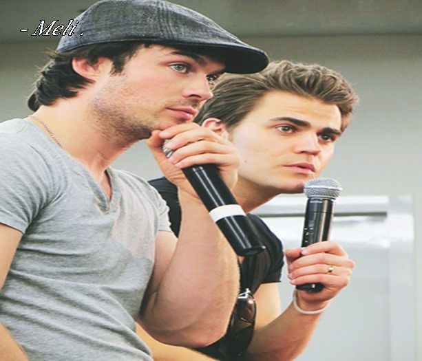 -   * ma bufneste rasu=))))) *#klaus. Nu strica dispozitia , tocmai asta este , nu stiu :))) :* CLIK; * te bat usor pe umar *#stefan

