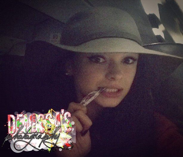 ┊deɴιι┊uite am ajuns în halul de a vorbi de una singură , tu uby ?