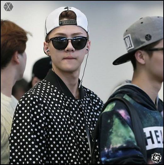 140414 Sehun @ Haneda Airport - Gimpo Airport.12 - exo - 140414 Sehun - Haneda Airport - Gimpo Airport