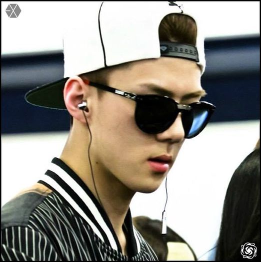 140414 Sehun @ Haneda Airport - Gimpo Airport.23 - exo - 140414 Sehun - Haneda Airport - Gimpo Airport