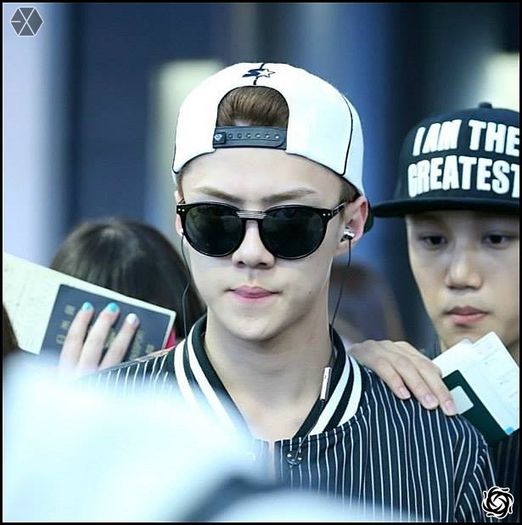 140414 Sehun @ Haneda Airport - Gimpo Airport.26