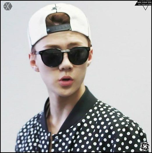 140414 Sehun @ Haneda Airport - Gimpo Airport.28