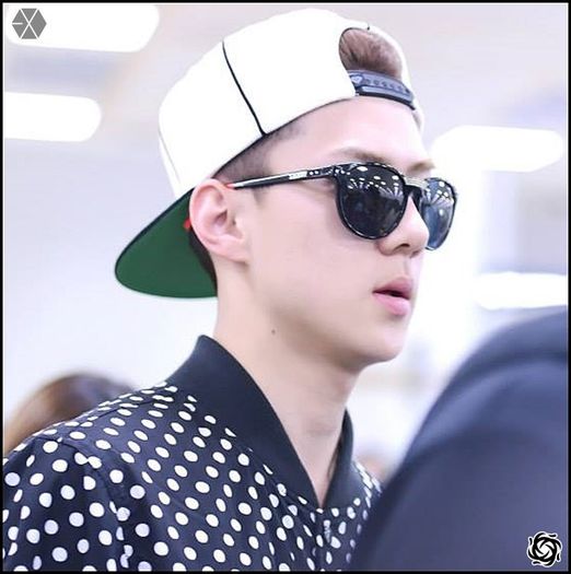 140414 Sehun @ Haneda Airport - Gimpo Airport.43