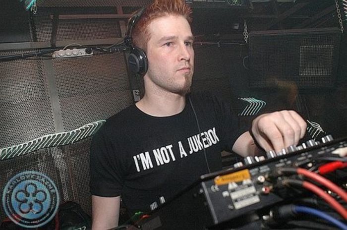 Darude