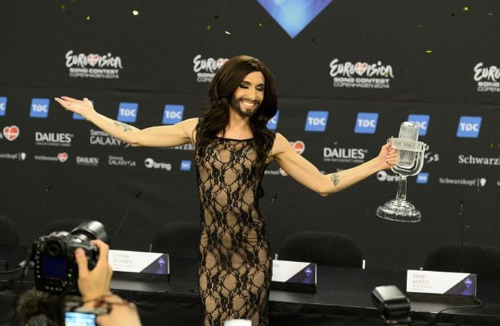 279637s - Conchita Wurst