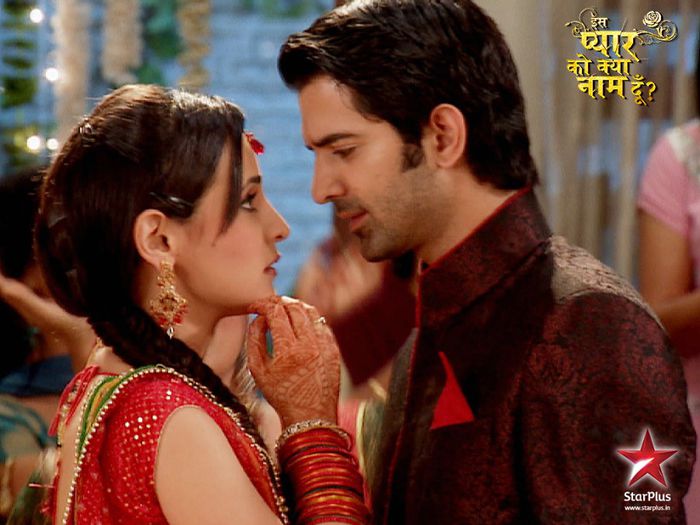 ARNAVKHUSHI-iss-pyaar-ko-kya-naam-doon-fanclub-33023787-1024-768 - Iss Pyaar Ko Kya Naam Doon-Ce nume sa ii dau acestei iubiri