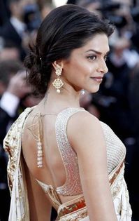 Deepika-Padukone-Hot-Pics-Pictures-Photos-Wallpapers-Sarees-Photoshoot-Sizzling-Bold-Spicy-Bikini-Gi