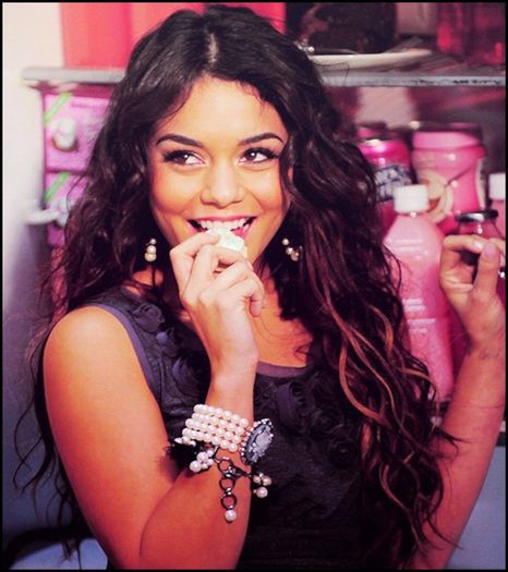 ╰ ● ƤƖƇƬƲƦЄ 020 - ƑƦЄЄ ❤